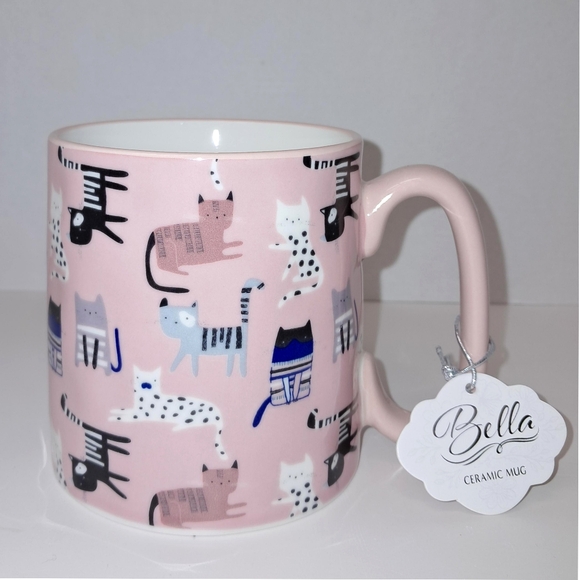 10 Strawberry Street NWT 16oz Bella Cat Design Ceramic Mug In Pink/Multicolor - Picture 1 of 5